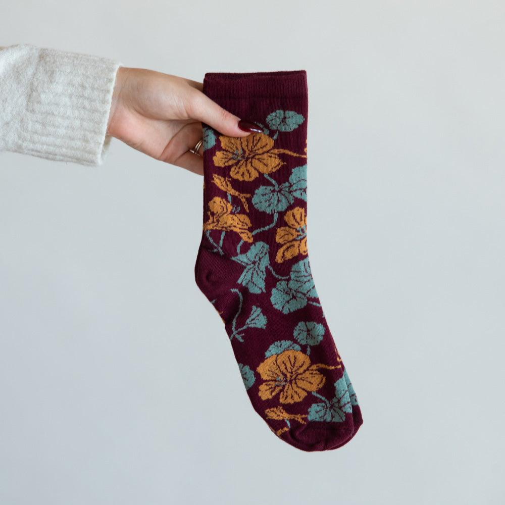 הקולקציה של ODEL - כובע נזיר- בורדו