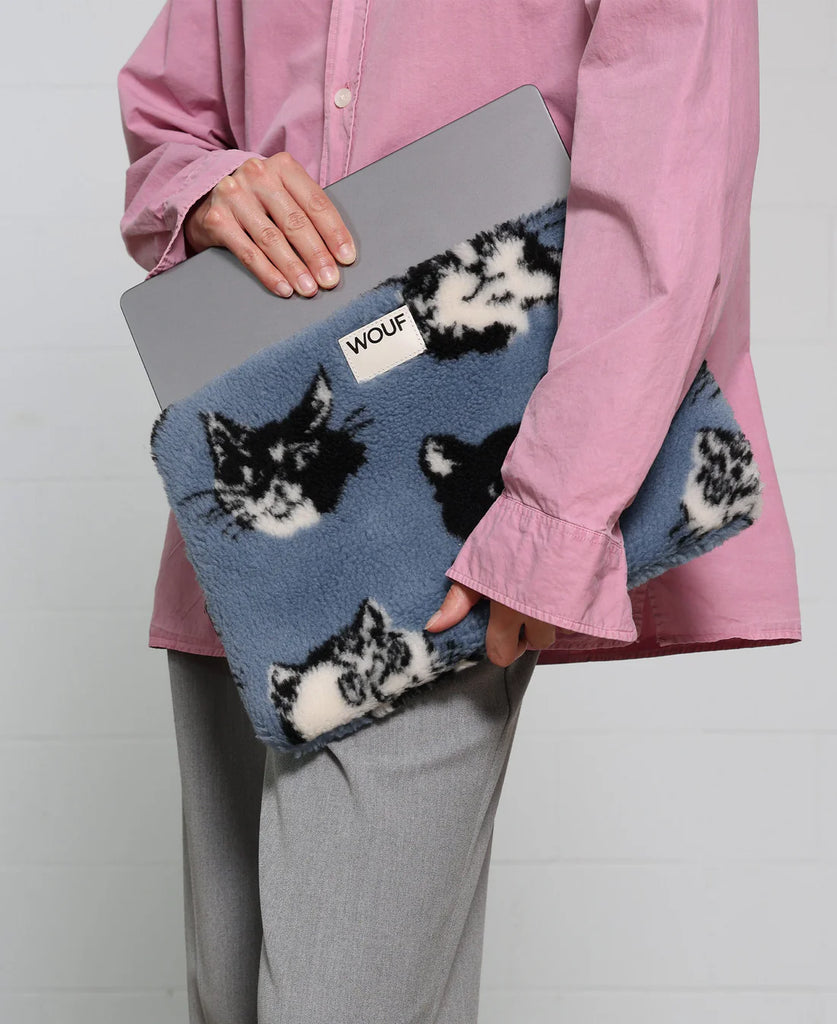 תיקי מחשב ״14 & ״13: LUNA