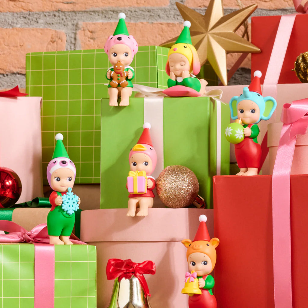 בובת אספנות - Sonny Angel -   Santa's Little Helper